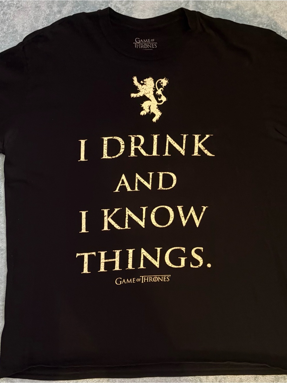 Game of Thrones Men’s Graphic Tee – “I Drink and I Know Things” Black XL GOT HBO